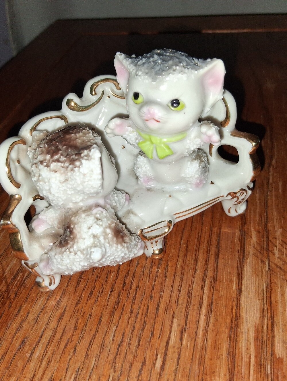 Antique Kittens In Chair - Picture 6 of 7